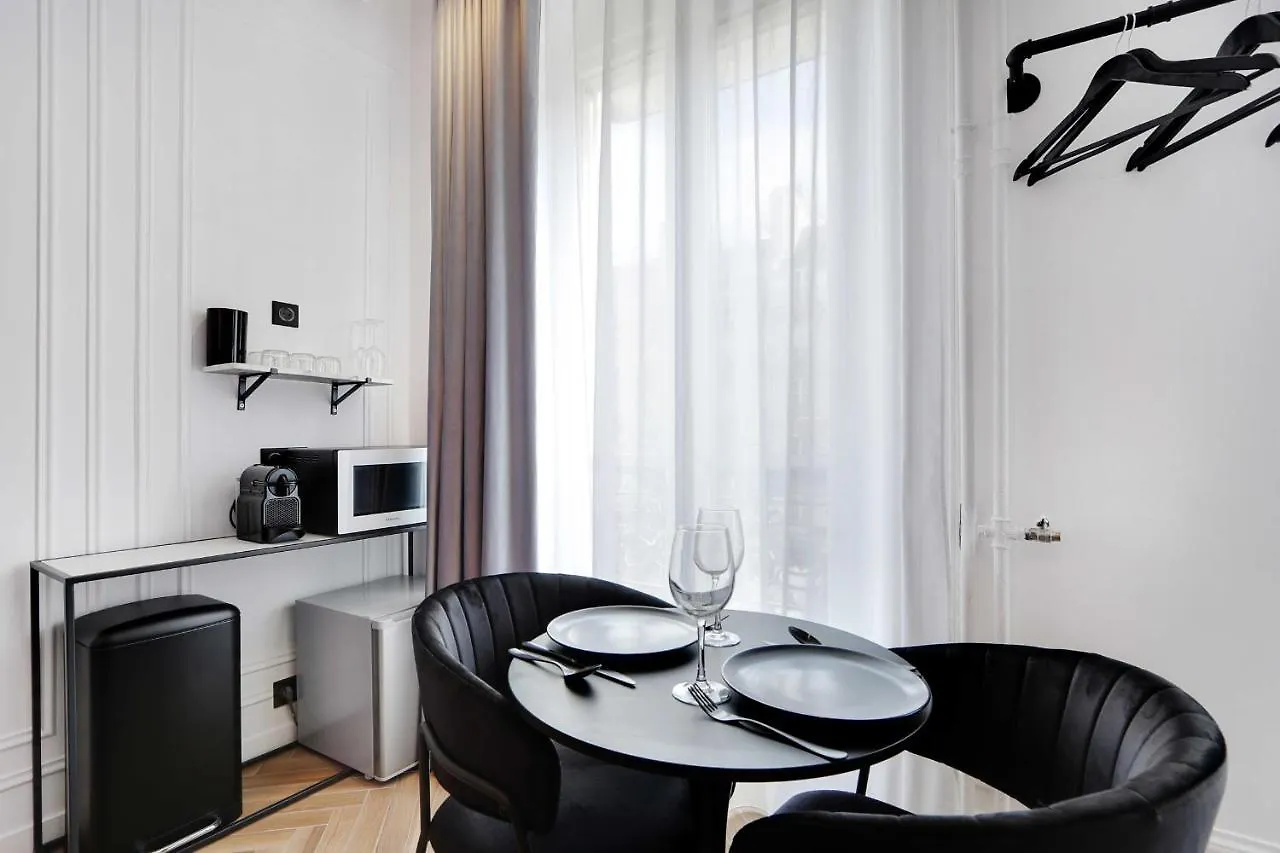 Charming Private Room - 2P - Les Halles Paris 0*,
